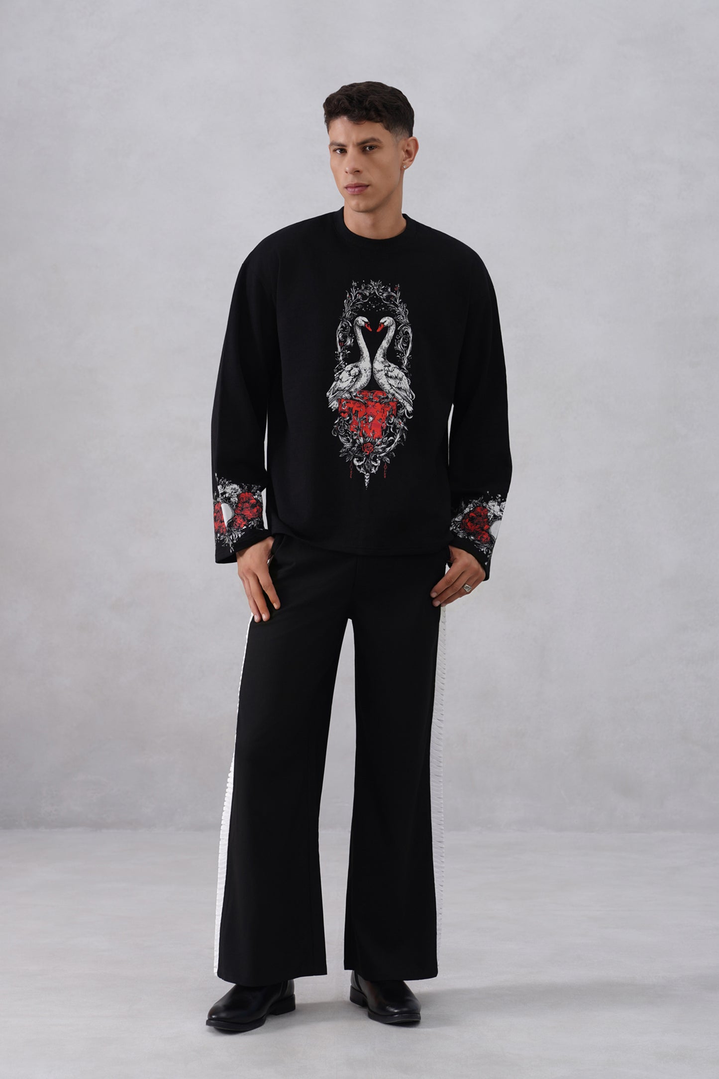 Black Swan (Swan full sleeves)