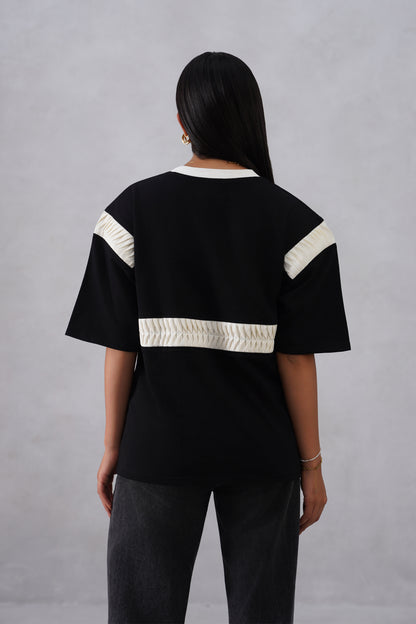 Chronicles in cloth (Black) Black-White Tshirt