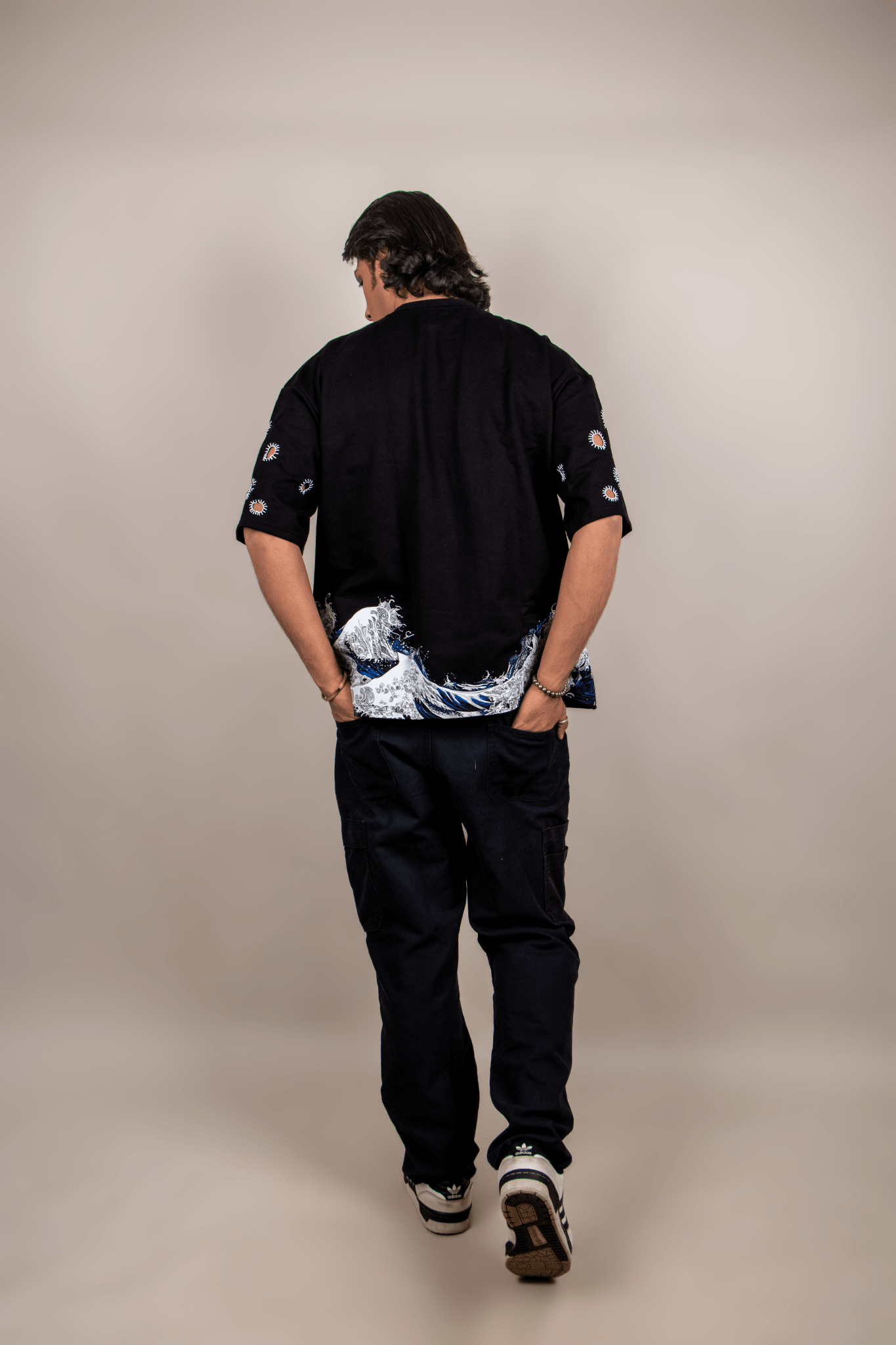 Waves Of Nostalgia - Revanzo